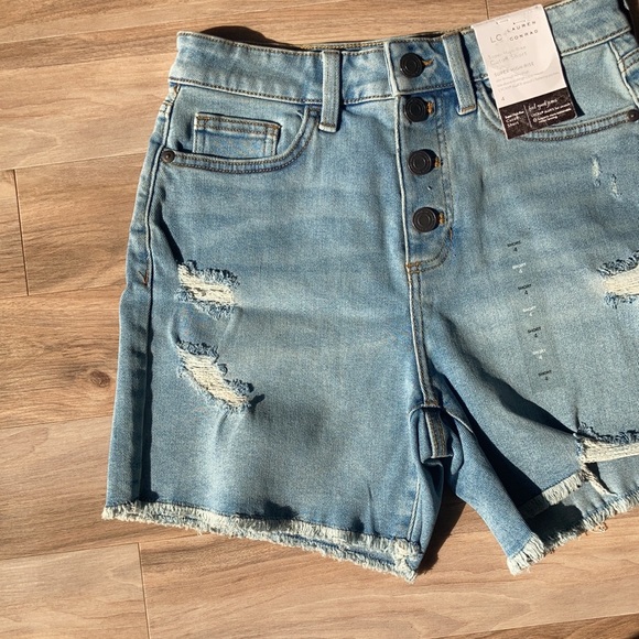 LC Lauren Conrad super high rise cut off distressed denim short 4 - Picture 7 of 17
